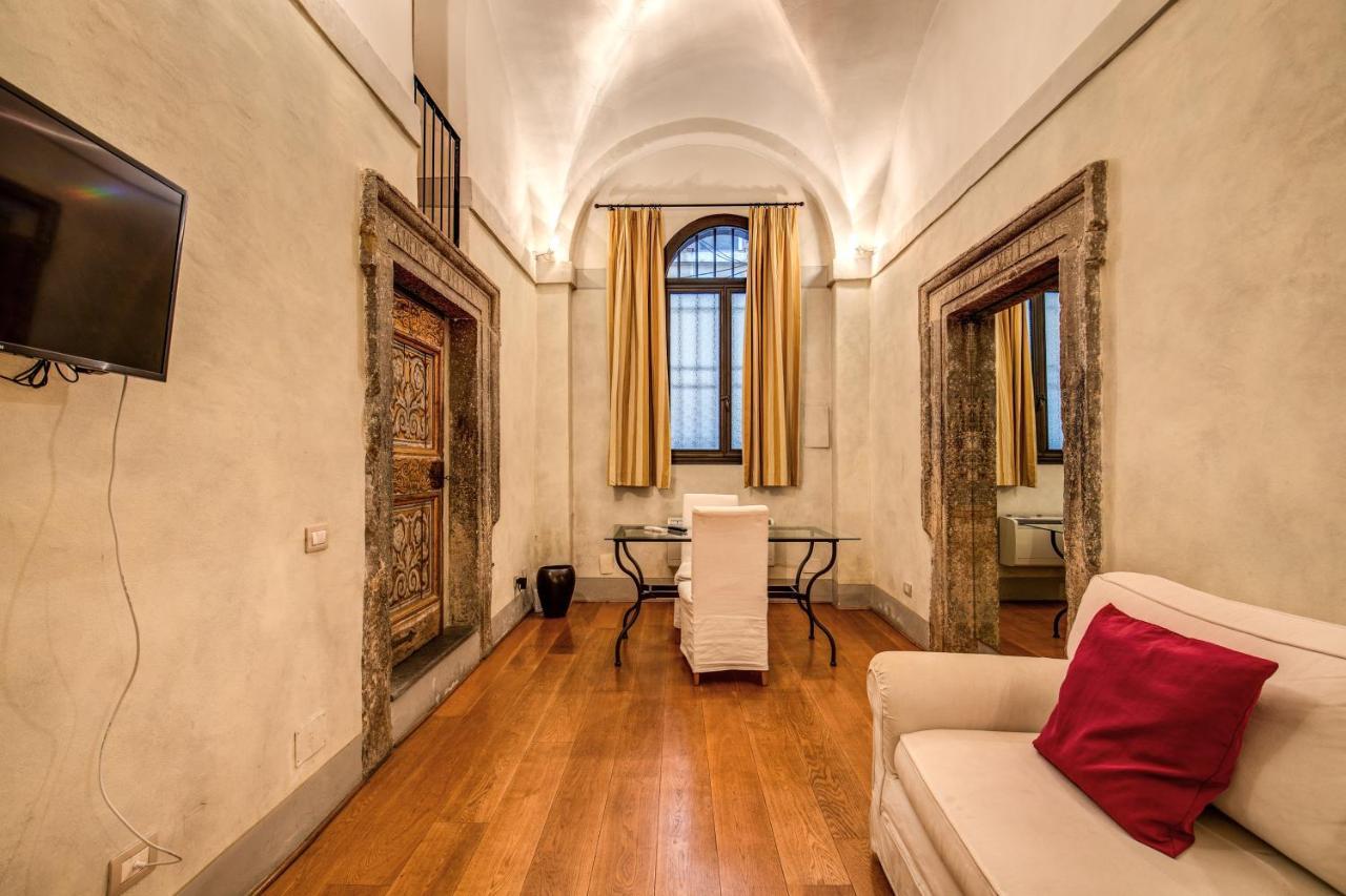 Magenta Luxury Specchi Villa Roma Esterno foto